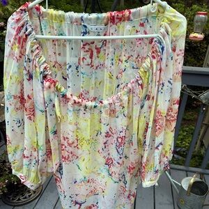 Cabi  Ladies Top medium